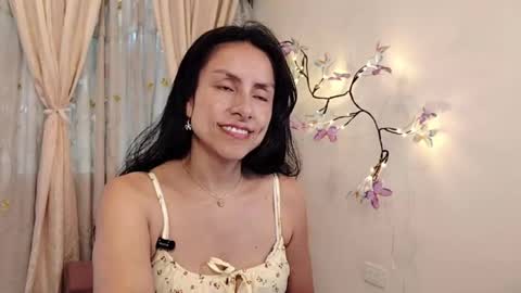 Sofi Bella online show from 04.18.26