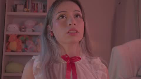 Snapshot of soficb chatting on 01.10.25 Sofi online show from 01.10.25