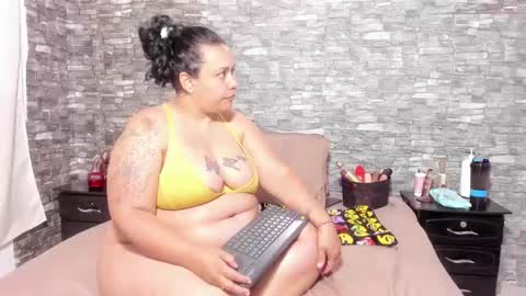 Vicky  online show from 12.23.24
