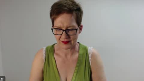 Sofie Velvet online show from 03.23.26