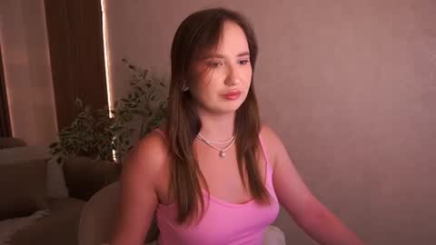 Snapshot of sofiebloom chatting on 07.04.26 Sofie online show from 07.04.26