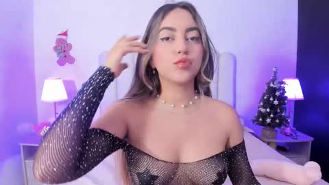 sofiebunnie online show from 12.02.25