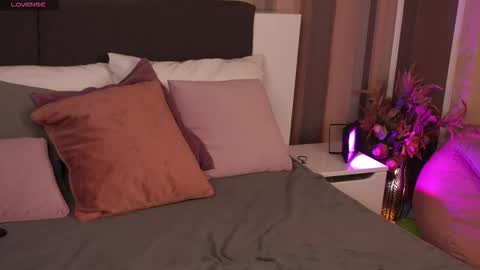 Sofie online show from 10.12.25