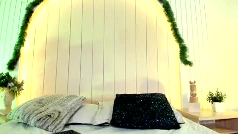Sofii Lopezz online show from 12.20.24