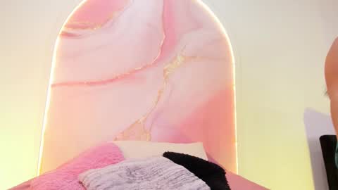 Sofii Lopezz online show from 11.20.25