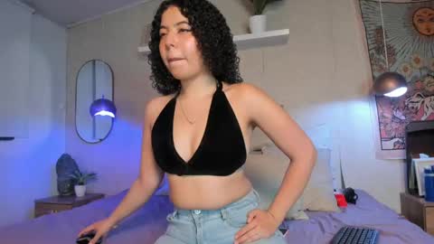 sofii_wild online show from 05.11.26