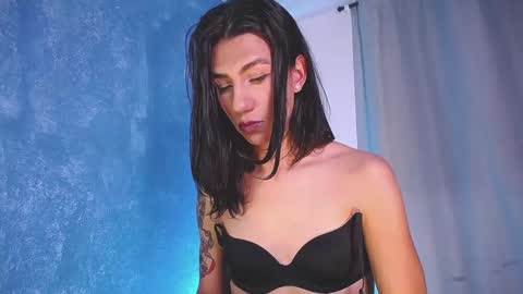 Sofi online show from 01.02.25