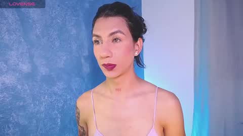 Sofi online show from 01.04.25