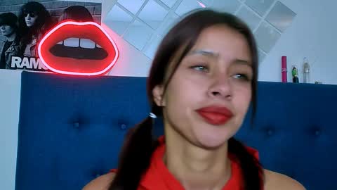 sofiia_tay online show from 09.11.25