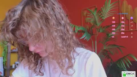 Snapshot of soft_animal chatting on 02.03.26 E online show from 02.03.26