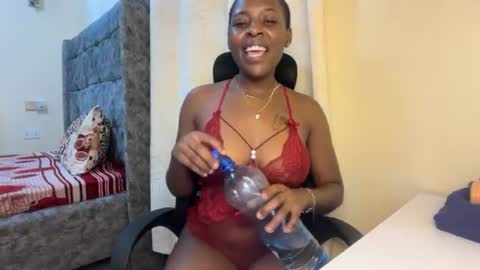 soft_nicole online show from 07.12.26