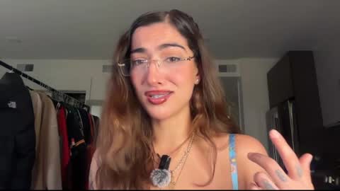 Soft Heat Maria online show from 06.06.26