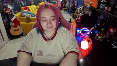 Sofie online show from 12.25.24