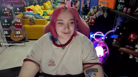 Sofie online show from 12.26.24