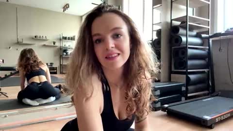 Snapshot of softly_jane chatting on 11.01.25 softly_jane online show from 11.01.25