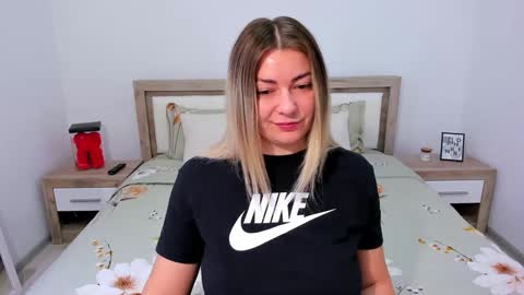 Softpleasurex online show from 12.10.24