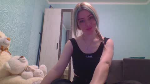 softy_aura online show from 04.01.26