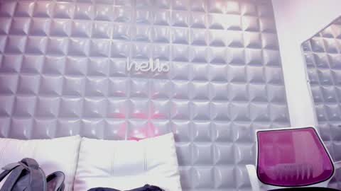 Snapshot of sol_angel7 chatting on 12.20.25 SOL ANGEL online show from 12.20.25