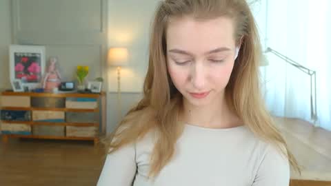 Bella online show from 02.02.25