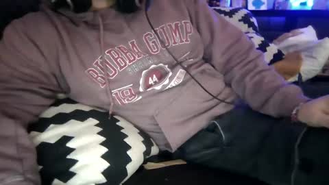 Snapshot of solosolosolo99 chatting on 01.19.25 whiterabbit online show from 01.19.25