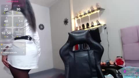 Snapshot of solveganaciente chatting on 09.20.25 solveganaciente online show from 09.20.25