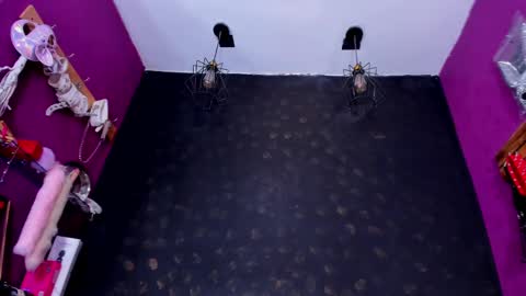 Snapshot of sommer_alexa chatting on 09.30.25 Alexa online show from 09.30.25