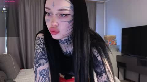 Snapshot of somniya chatting on 03.20.26 somniya online show from 03.20.26