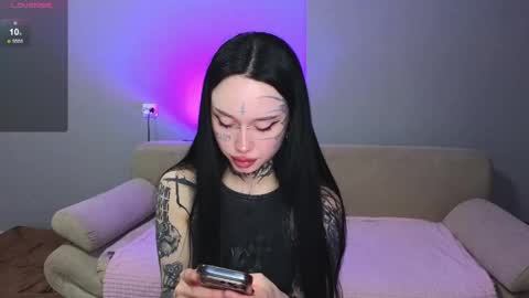 Snapshot of somniya chatting on 04.15.26 somniya online show from 04.15.26