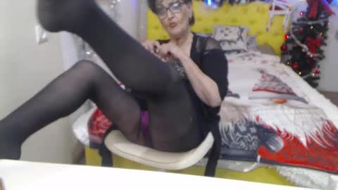 Snapshot of sondrariddle chatting on 01.10.25 sondrariddle online show from 01.10.25