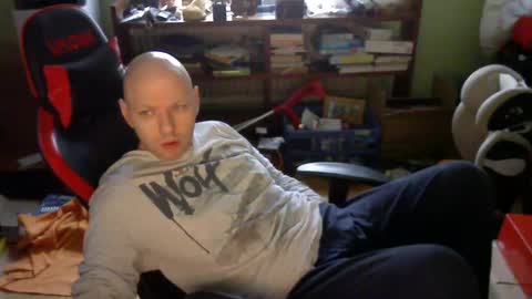 Tom online show from 12.11.24