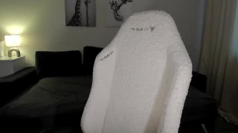 sonia_moon_ online show from 03.06.25