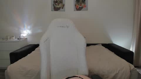 sonia_moon_ online show from 10.02.25