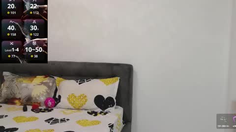 Snapshot of sonia_secret27 chatting on 09.30.25 sonia online show from 09.30.25