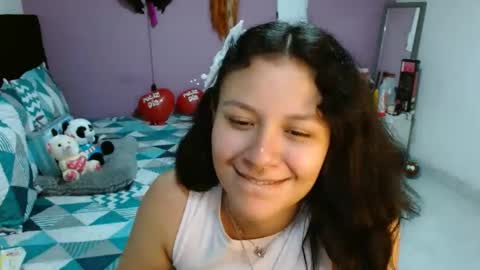 Snapshot of soniahardass chatting on 03.07.25 soniahardass online show from 03.07.25