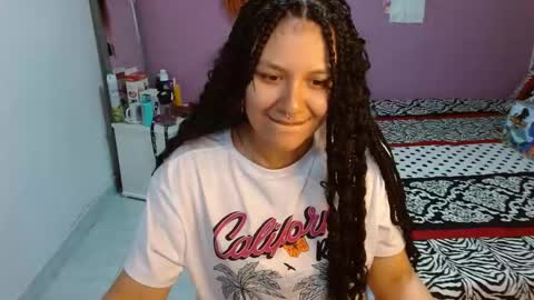 sonialatin69 online show from 12.30.24