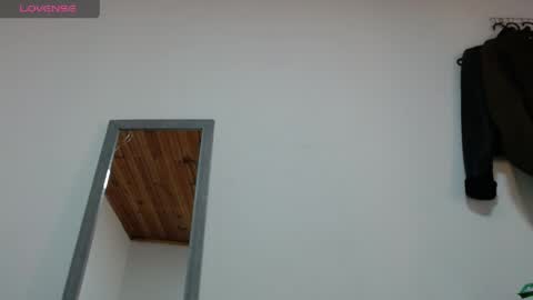 sonialatin69 online show from 04.17.26