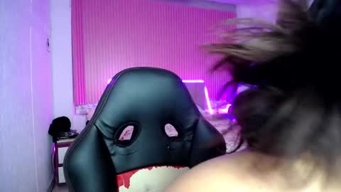 sonic_jess07 online show from 03.12.26