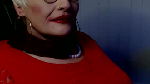 sonjairene online show from 12.03.24