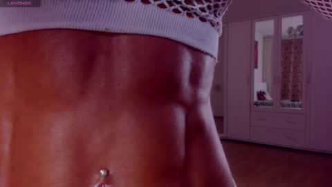 Sonja Ray online show from 09.28.25