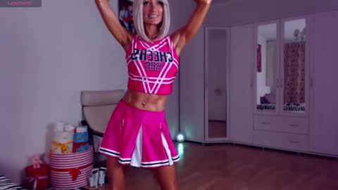 Sonja Ray online show from 02.15.26