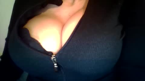 Sonnya online show from 12.30.24