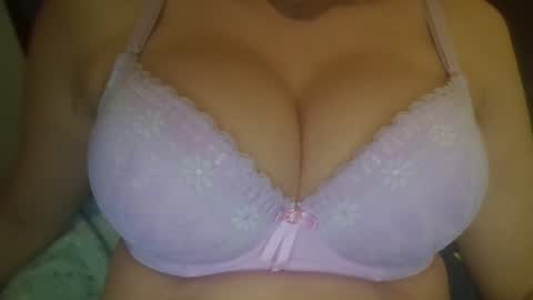 Snapshot of sonnyalee chatting on 11.02.25 Sonnya online show from 11.02.25