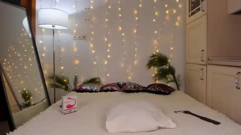 SONIA online show from 12.08.24