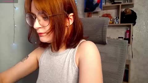 Snapshot of sonya_mikki chatting on 02.27.25 Sonya  online show from 02.27.25