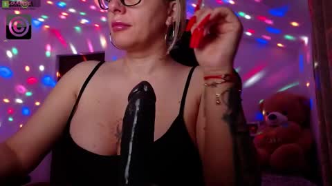 Sonia online show from 03.05.25