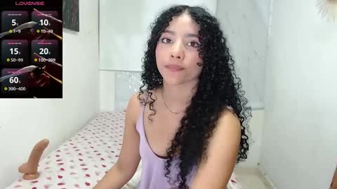 Snapshot of sophi_baby chatting on 03.09.25 Sophi baby online show from 03.09.25