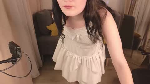 Sophi online show from 12.04.25