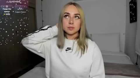 Snapshot of sophi_moreno chatting on 12.07.24 Sofi online show from 12.07.24