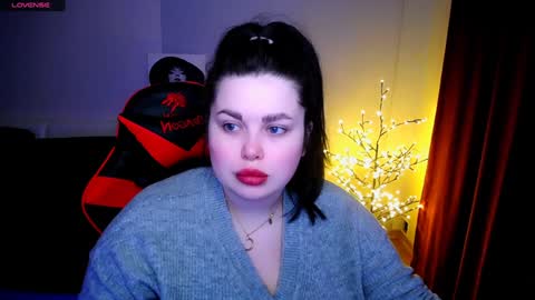 sophia__olsen online show from 01.24.25