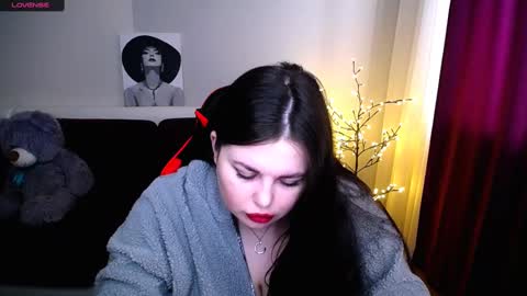 sophia__olsen online show from 02.26.25